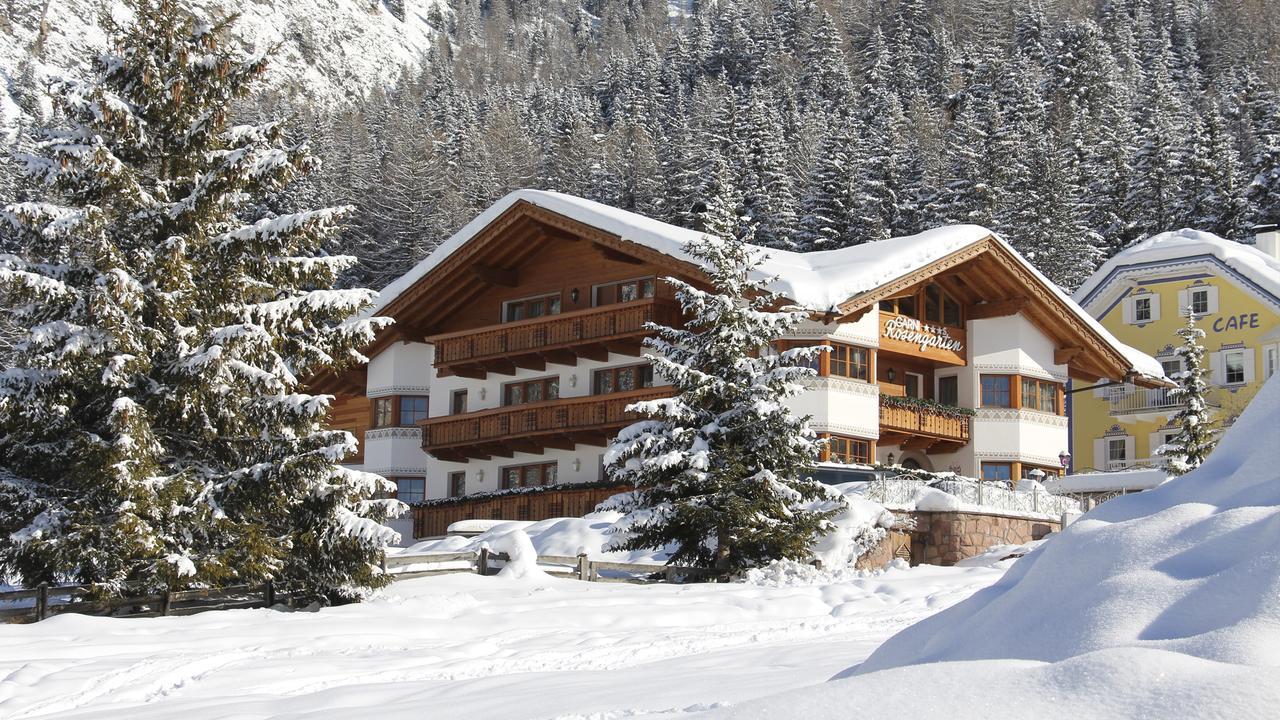 Garni Hotel Rosengarten B&B 塞尔瓦迪加尔代纳山谷 外观 照片